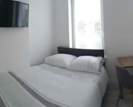 Pod Debem منزل للإقامة *