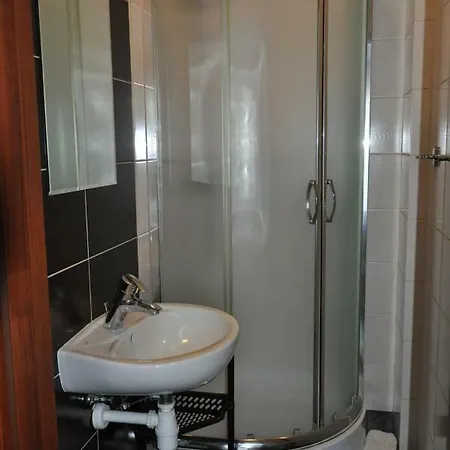 Pod Debem Kwatera prywatna Międzyzdroje