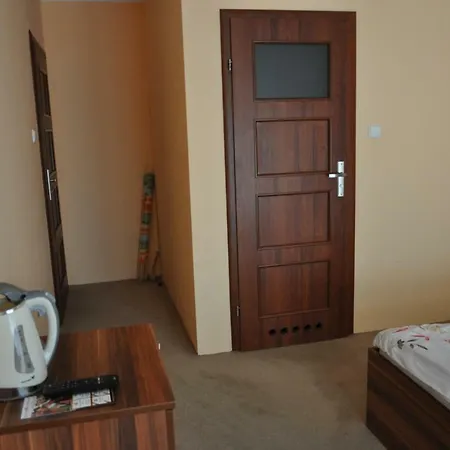 Pod Debem Kwatera prywatna