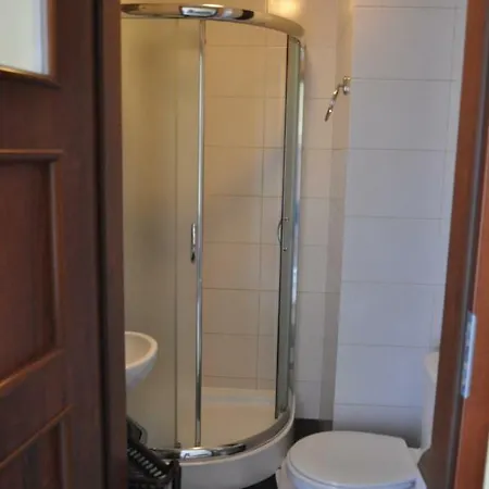 Kwatera prywatna Pod Debem