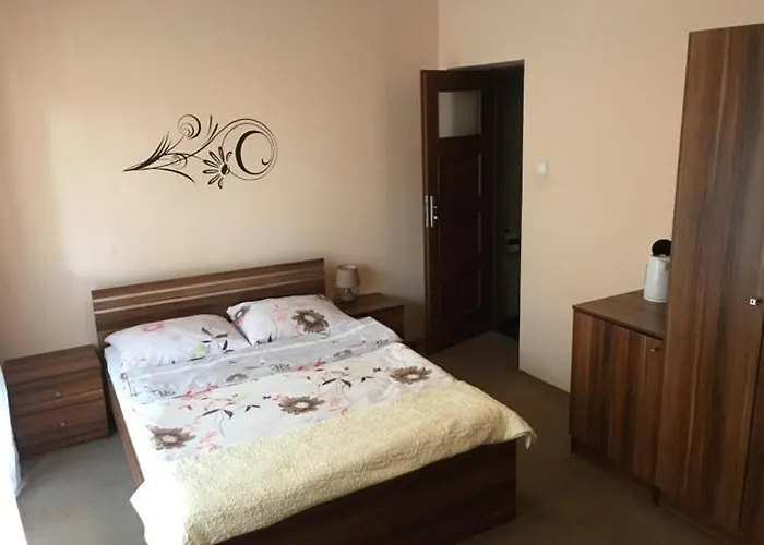 Pod Debem Homestay szállás *