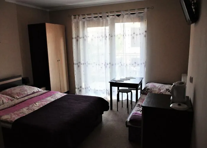 Pod Debem Miedzyzdroje