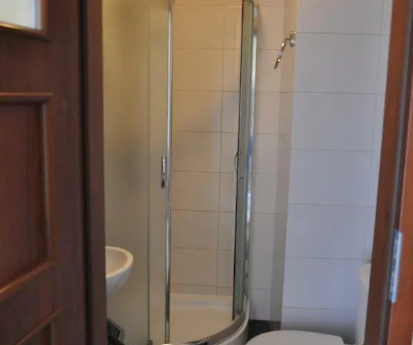 Δωμάτια σε οικογενειακή κατοικία Pod Debem